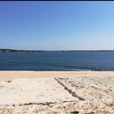 Virginia Bed And Boat