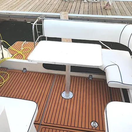 Virginia Bed And Boat بوتيل سيراكوزا